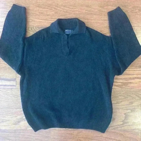 ASOS DESIGN v neck sweater with collar open knit in black size Small - Picture 12 of 12